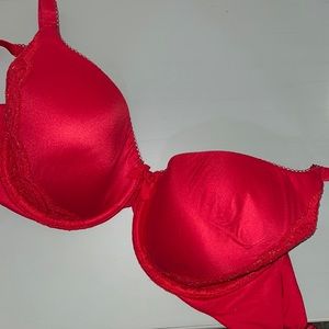 Victoria’s Secret bra